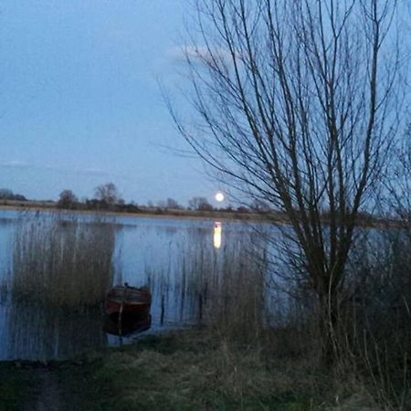 Entspannen Im Dorf Am See Zahren Zewnętrze zdjęcie